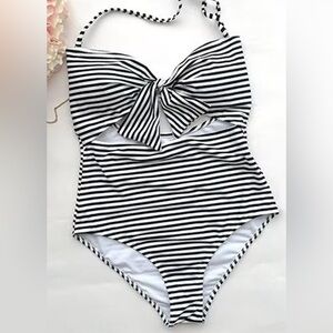 Cupshe Neat As a Pinstripe Halter One-piece Swimsuit